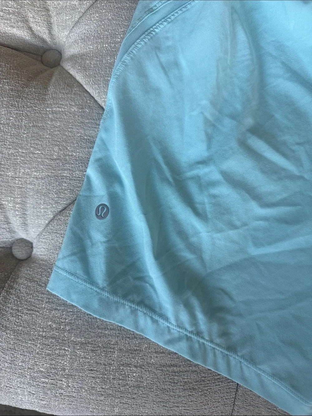 Lululemon men’s M Light Blue pace Breaker Shorts